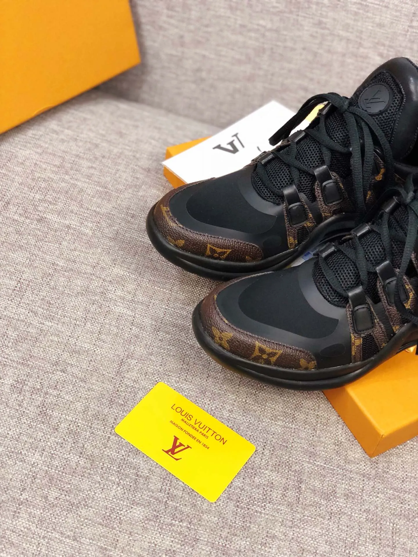 CE - LUV Archlight Black Brown Sneaker