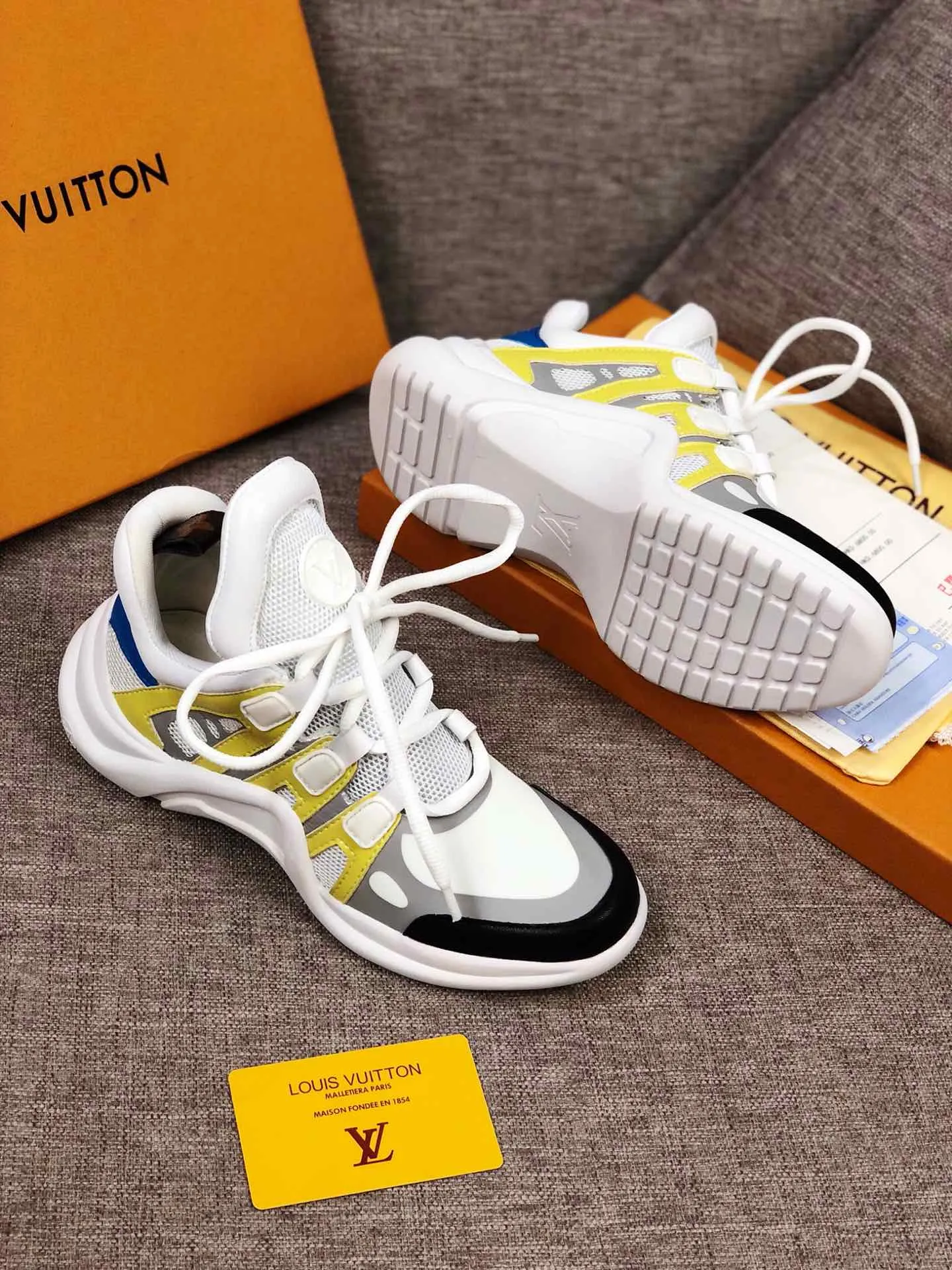 CE - LUV Archlight Brown Black Yellow Sneaker