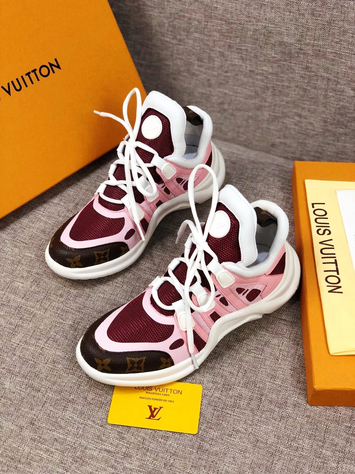 CE - LUV Archlight Pink Brown Sneaker