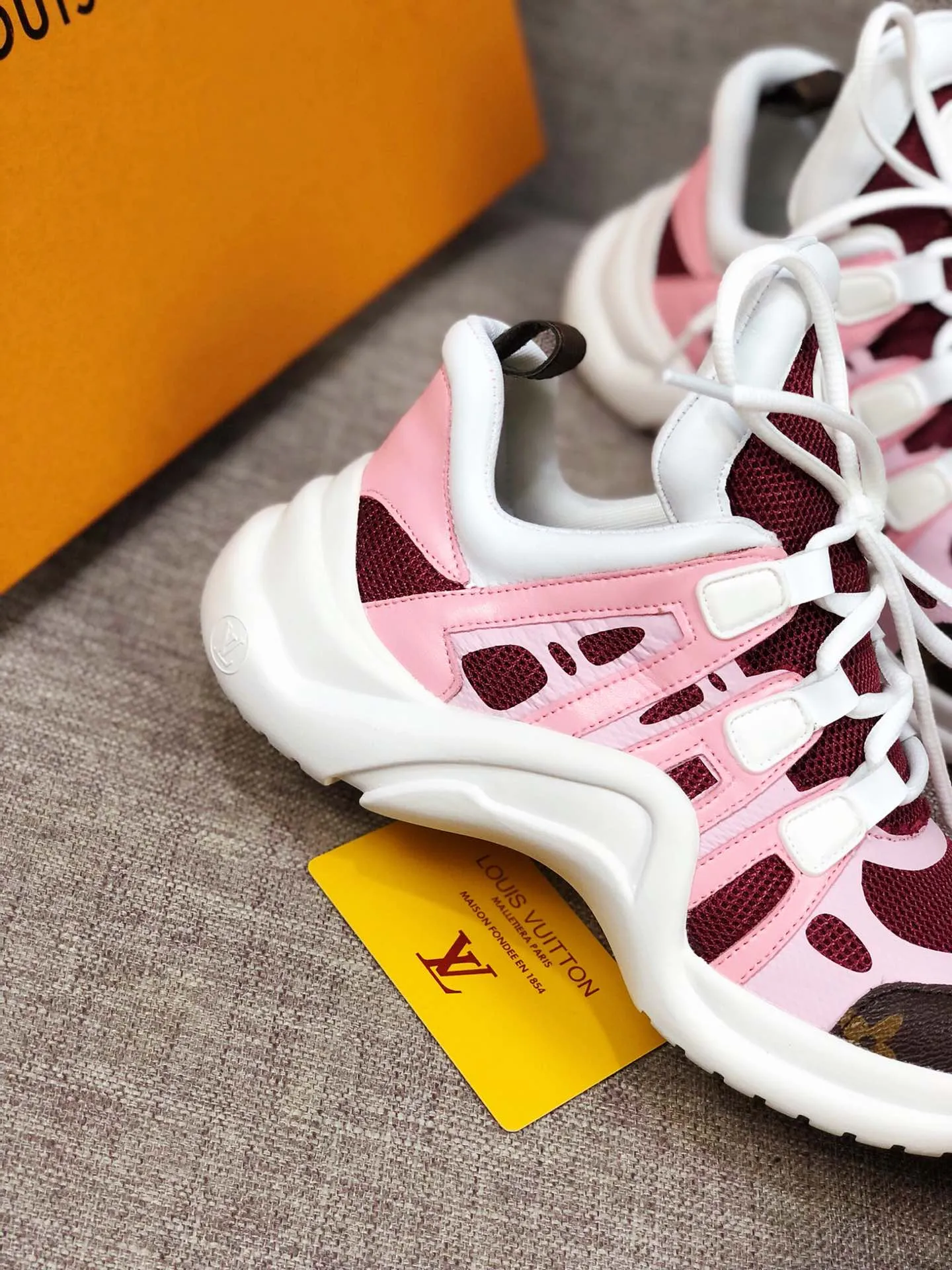 CE - LUV Archlight Pink Brown Sneaker