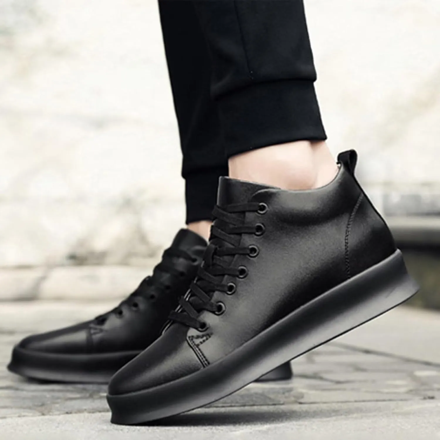 Men's Invisible Height Increasing Elevator Shoes 2.36" Height-Boosting Formal Dress Shoes Lace-Up Fashion Mid-Top Elevator Trainer Shoes