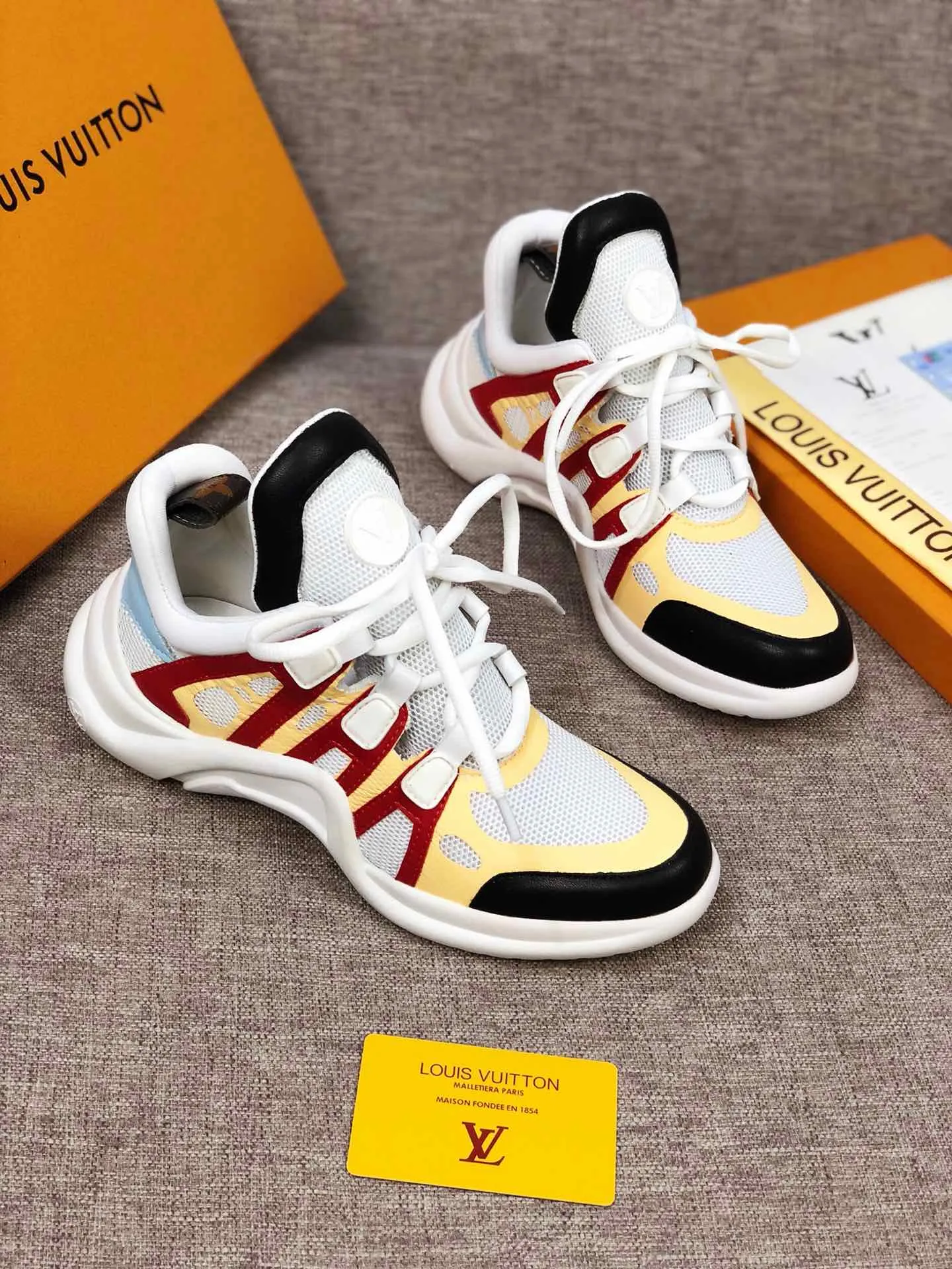 PT - LUV Archlight Red Yellow Sneaker