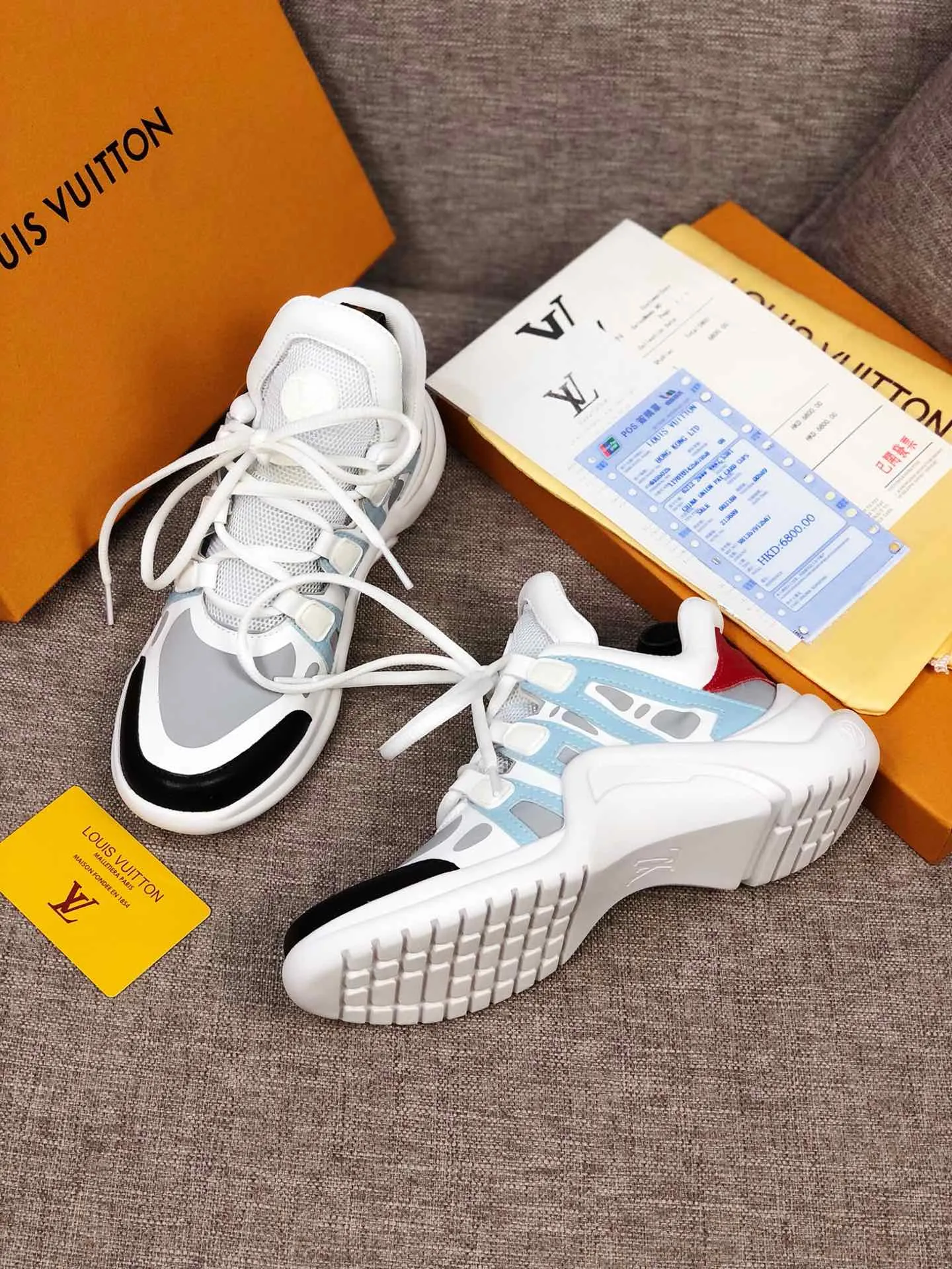 PT - LUV Archlight White Black Sneaker